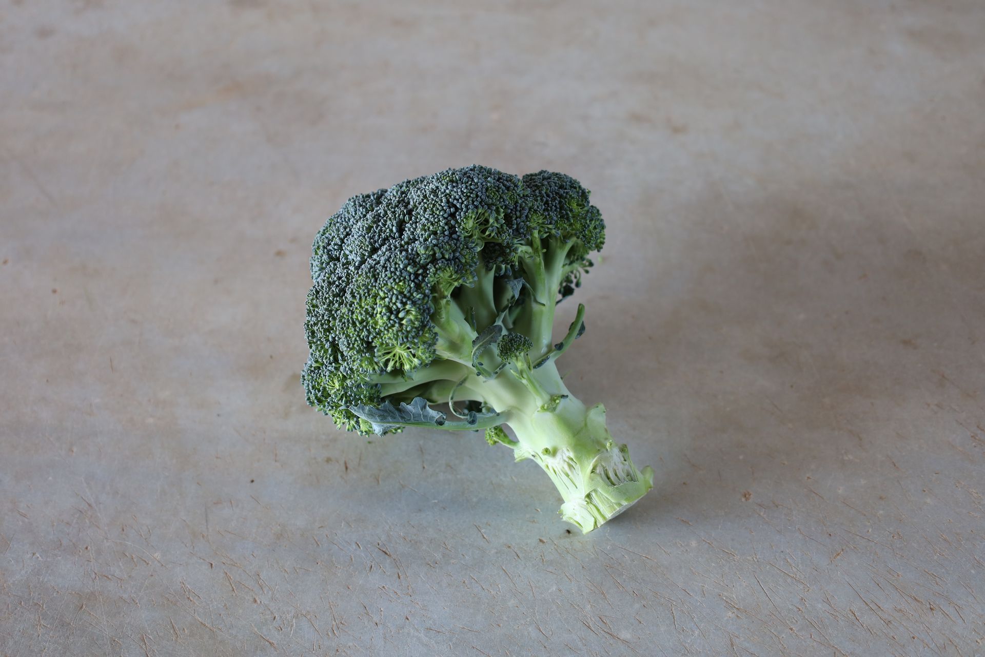 Brocoli (Kg)